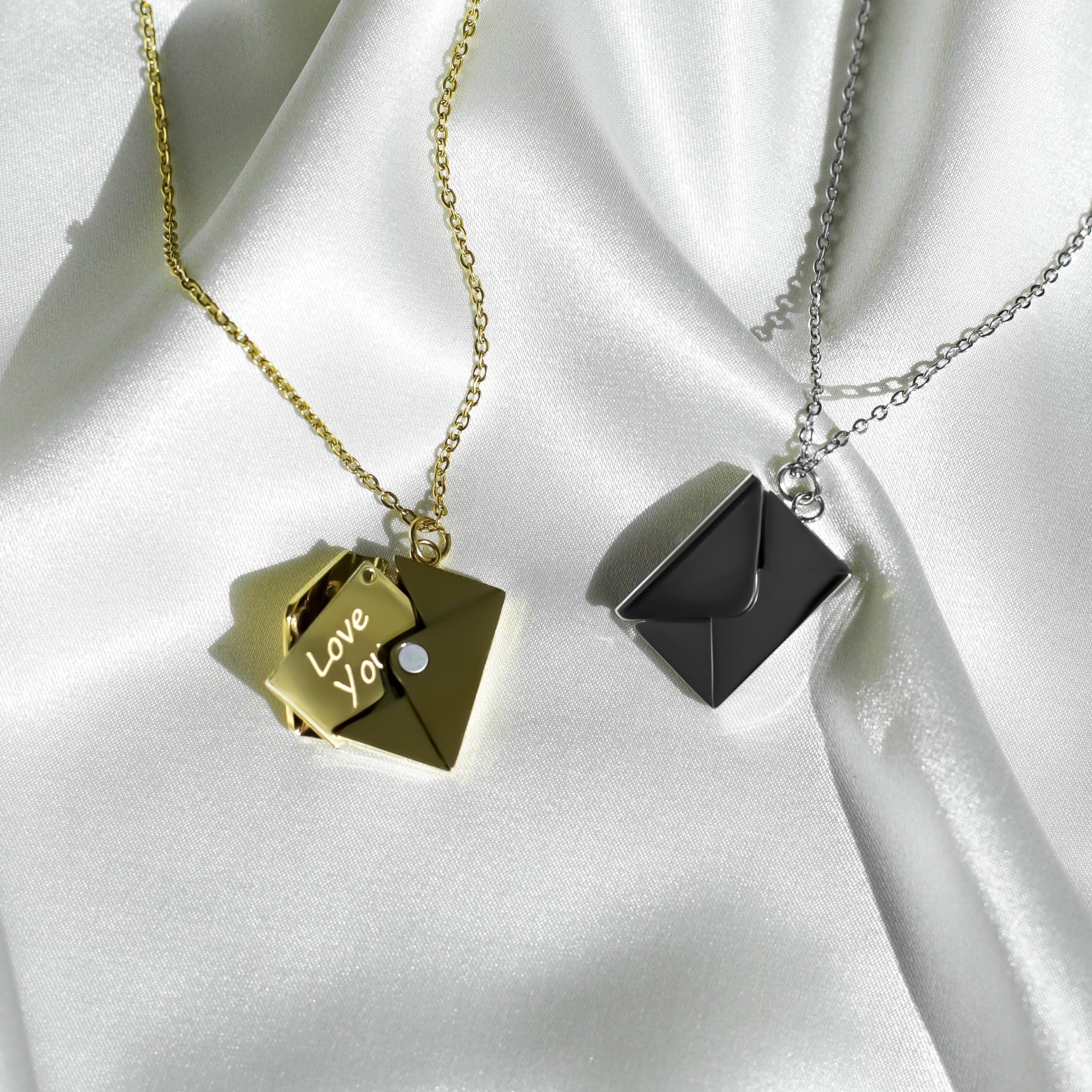 Collar con carta de amor: set de regalo con una docena de rosas