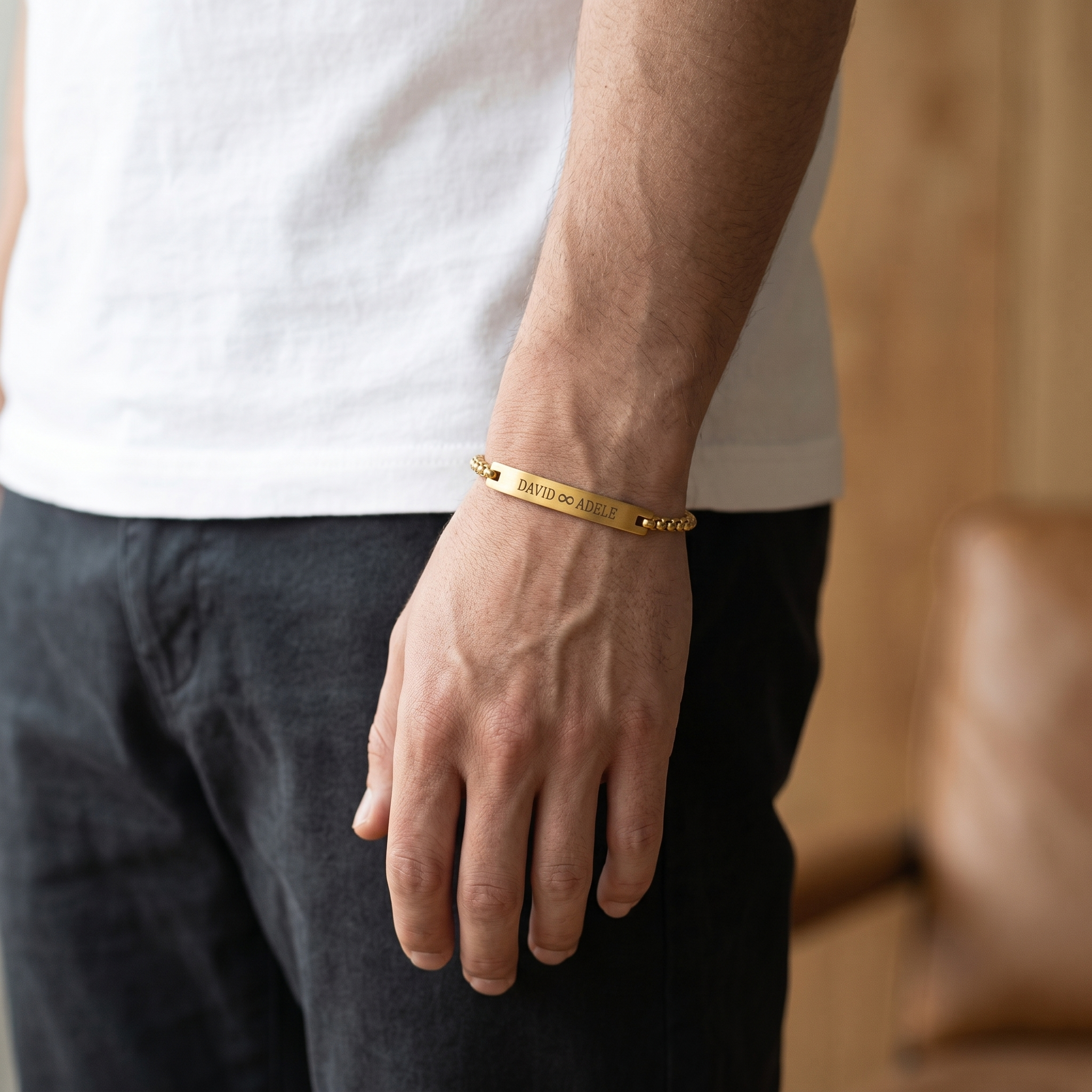"Para mi hombre": pulsera personalizada con el infinito