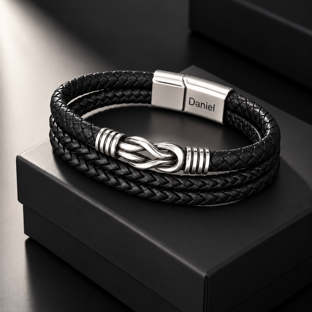 Juego de regalo de pulsera con nudo infinito y nombre grabado para hijo 
