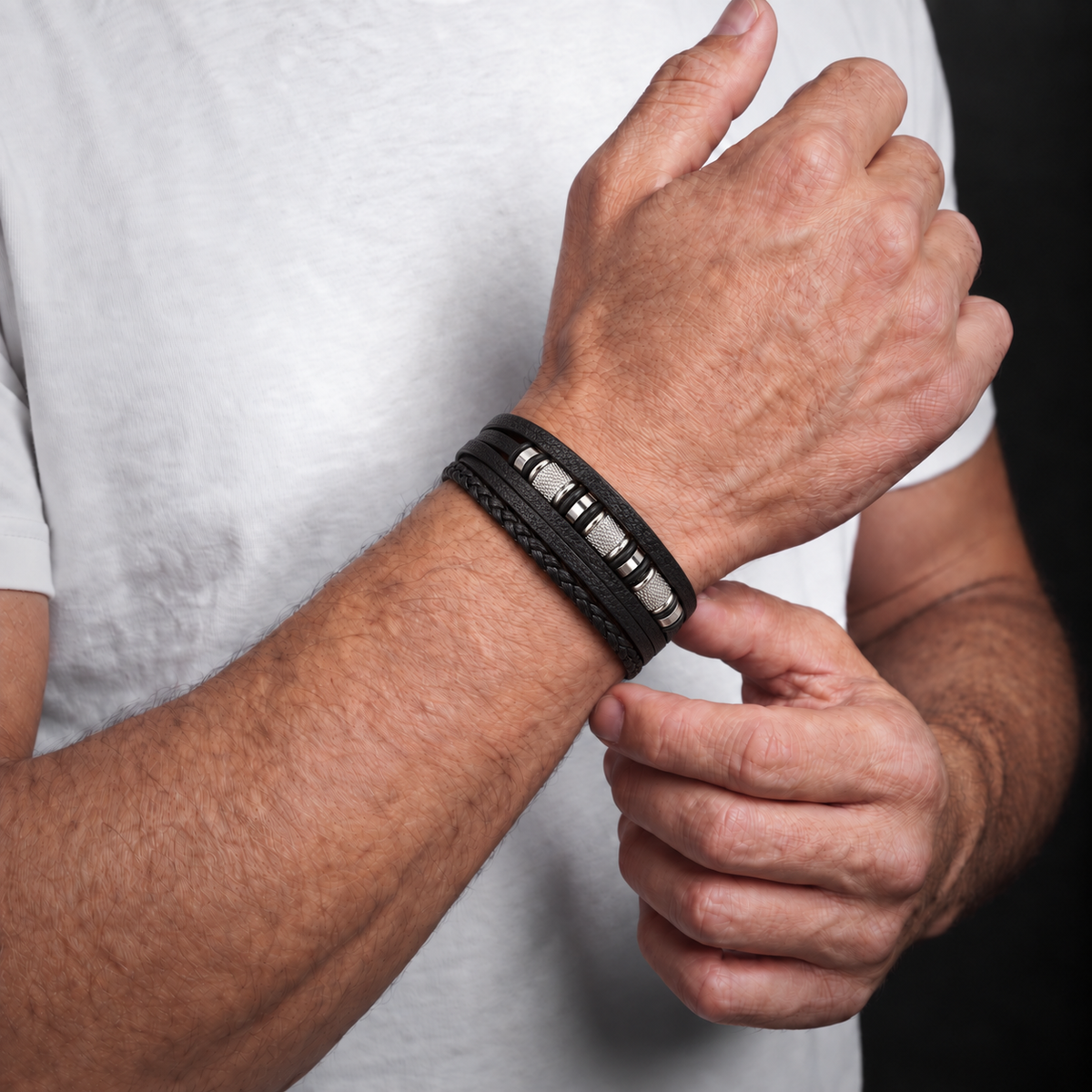 Juego de regalo de pulsera con nudo infinito y nombre grabado para hijo 